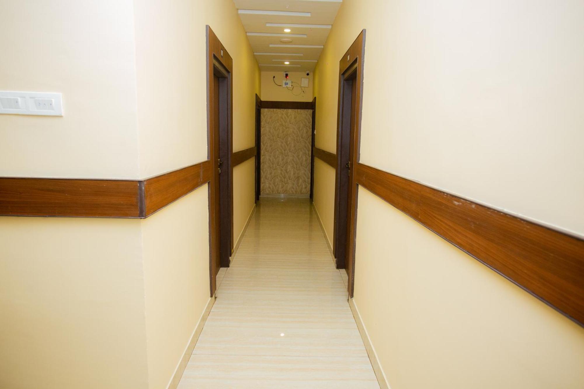 The Park Avenue Hotel - Business Class Hotel Near Central Railway Station Chennai Periyamet エクステリア 写真