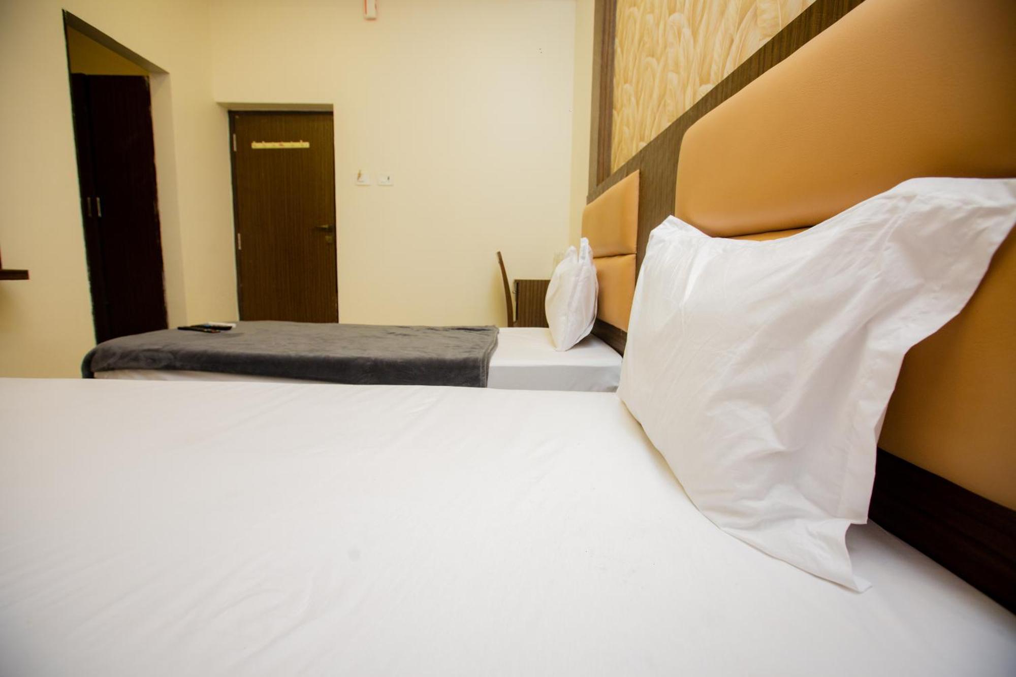 The Park Avenue Hotel - Business Class Hotel Near Central Railway Station Chennai Periyamet エクステリア 写真